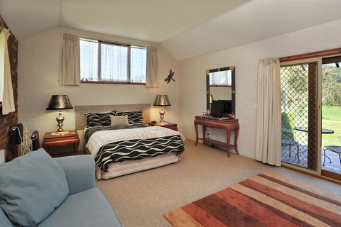 Langbrook Estate Cottages - Accommodation QLD 6