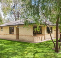 Siesta Park Holiday Resort - Accommodation QLD