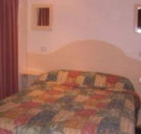 Glasgow Lodge - Accommodation QLD