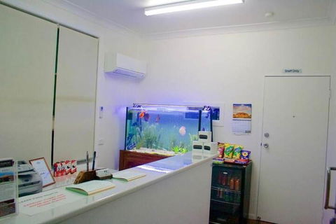 Buckaroo Motor Inn - Accommodation QLD 4