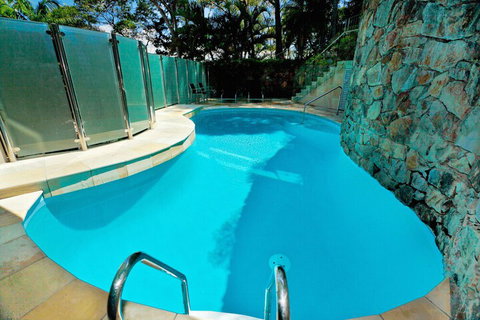 Little Cove Court - Accommodation QLD 4