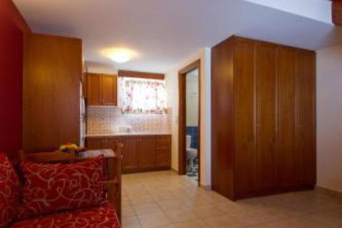 Shaws On The Shore - Accommodation QLD 6