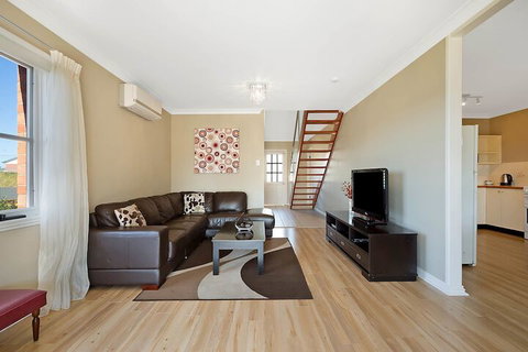 The Beach Retreat Eden - Accommodation QLD 7