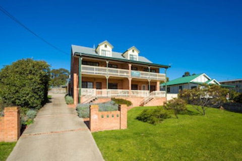 The Beach Retreat Eden - Accommodation QLD 0