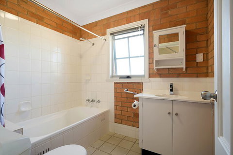 The Beach Retreat Eden - Accommodation QLD 6