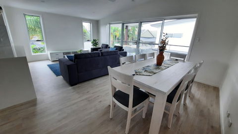 Moby Dick Waterfront Resort Motel - Accommodation QLD 3