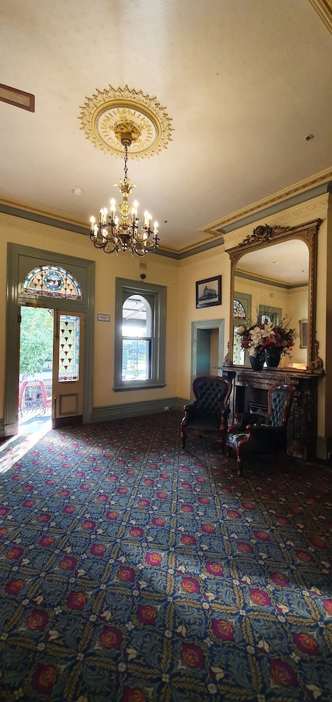Hotel Shamrock Bendigo - Accommodation QLD 6