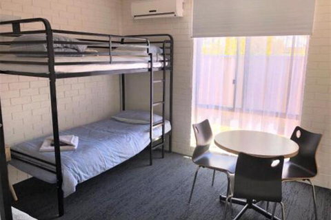 Amaroo Motel - Accommodation QLD 5