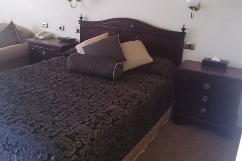 Australian Heritage Motor Inn - Accommodation QLD 6