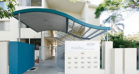 Malibu Apartments - Accommodation QLD 0
