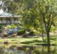 Granite Gardens Cottages  Lake Retreat - Accommodation QLD