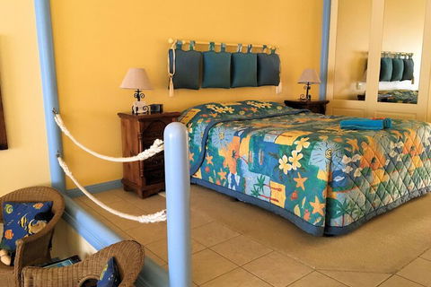 Al Mare Beachfront Retreat - Accommodation QLD 7