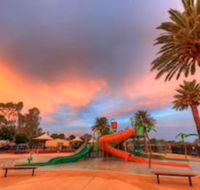 Yarrawonga Holiday Park - Accommodation QLD