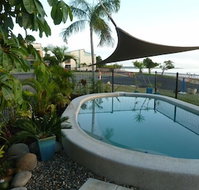 Cardwell Beachfront Motel
