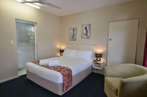 International Lodge - Accommodation QLD 3