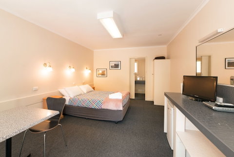 Gariwerd Motel - Accommodation QLD 2