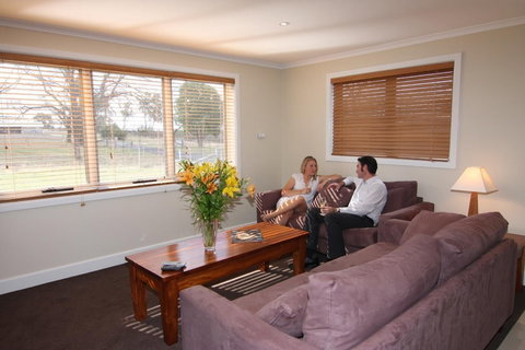 Moore Park Apartments - Accommodation QLD 6