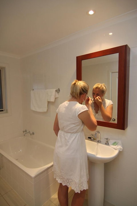 Moore Park Apartments - Accommodation QLD 5