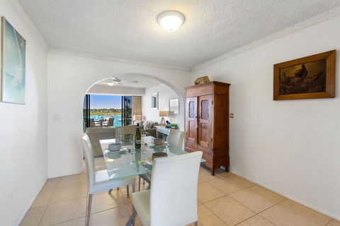 Aqua Linea - Accommodation QLD 4