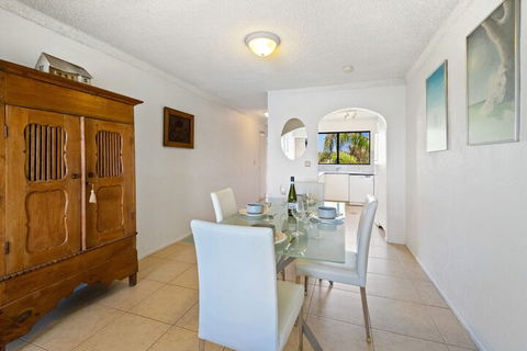 Aqua Linea - Accommodation QLD 6