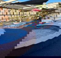 Elm Court Motel - Accommodation QLD