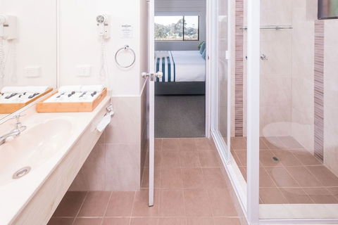 Mollymook Seascape Motel & Apartments - Accommodation QLD 2
