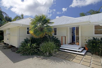 A PERFECT STAY - Abode At Byron - Accommodation QLD 1