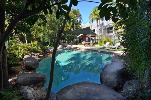 Raintrees On Moffat Beach - Accommodation QLD 5
