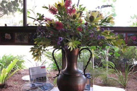 Lakes Waterfront Motel & Holiday Cottages - Accommodation QLD 3