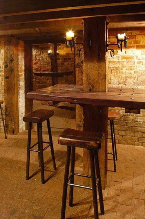 Rose & Crown Hotel - Accommodation QLD 1