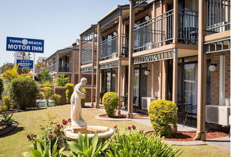 Town Beach Motor Inn Port Macquarie - Accommodation QLD 3