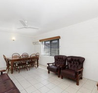Unit on Rogers - Accommodation QLD