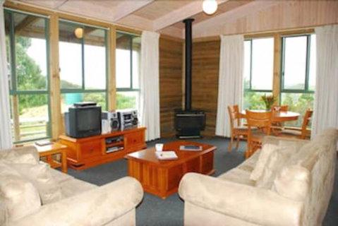 Shearwater Cottages - Accommodation QLD 5