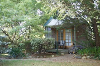 Chalets Lumineux - Accommodation QLD 4