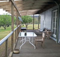Kinross Metcalfe Farm - Accommodation QLD