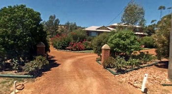 The Grandhouse York - Accommodation QLD 1