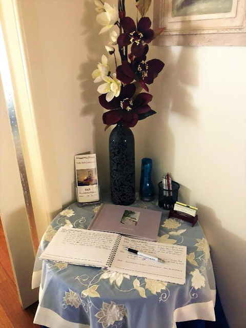 Admurraya House Bed & Breakfast - Accommodation QLD 5