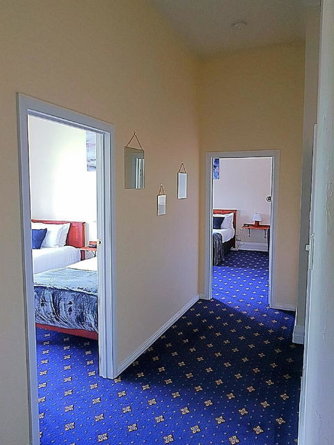 The Wharf Hotel Wynyard - Accommodation QLD 5