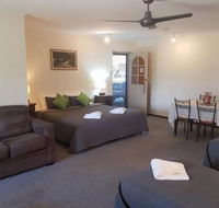 Beachport Motor Inn - Accommodation QLD