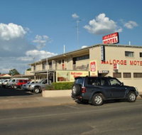 A  A Lodge Motel Emerald - Accommodation QLD