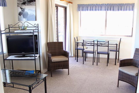 Narooma Palms Holiday Apartments - Accommodation QLD 7