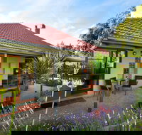 Arabella Heights - Accommodation QLD