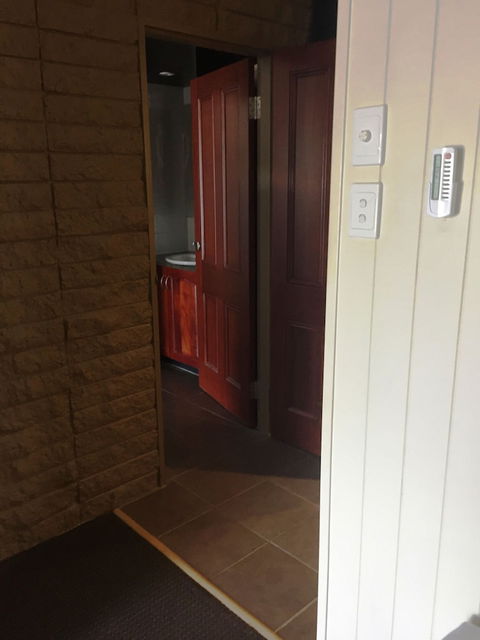 Country Plaza Motor Inn - Accommodation QLD 3