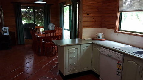 Aysgarth Cottage - Accommodation QLD 0