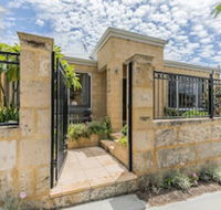 Ocean Keys Cottage - Accommodation QLD
