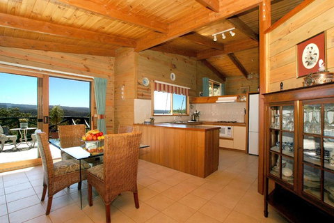 Johanna Green - Accommodation QLD 4