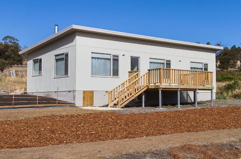 Catherine Lodge Farm Gate Cottages - Accommodation QLD 5