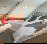 Tides Apartments - Accommodation QLD
