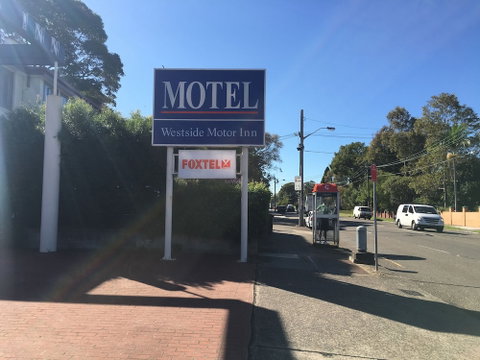 Westside Motor Inn - Accommodation QLD 5
