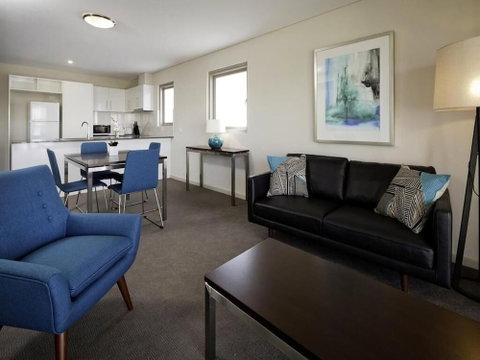 Baileys Serviced Apartments - Accommodation QLD 1